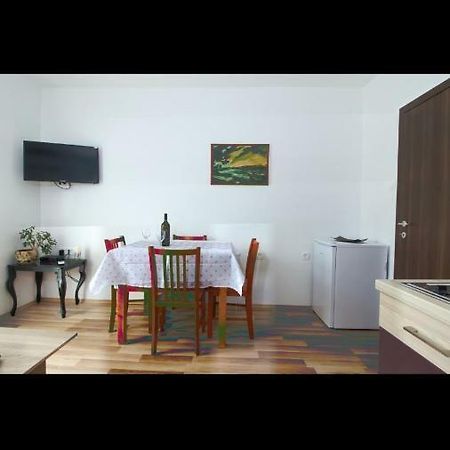 Apartment Luskino 22 マトゥリ エクステリア 写真
