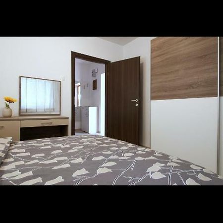 Apartment Luskino 22 マトゥリ エクステリア 写真